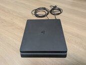 PS4 CUH-2000A 500G（ゲーム機本体・ゲームソフト）の商品画像 - 査定依頼日：2026年1月12日 - 最高査定価格：15,000円
