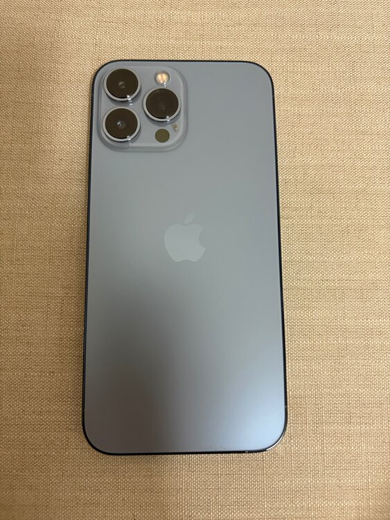 iPhone13 PROMAX シエラブルー（スマホ）の商品画像 - 査定依頼日：2025年4月15日 - 最高査定価格：70,000円