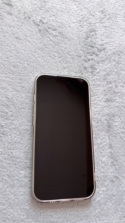 iPhone iPhone 15 128GB SIMフリー（スマホ）の商品画像 - 査定依頼日：2026年6月30日 - 最高査定価格：70,000円