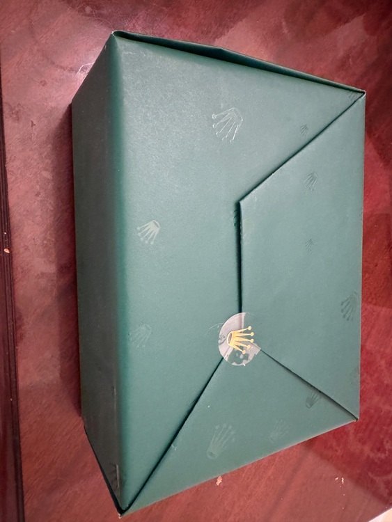 ・デイトナLN WG(ブラック/シルバー)（高級時計）の商品画像 - 査定依頼日：2025年6月12日 - 最高査定価格：5,900,000円