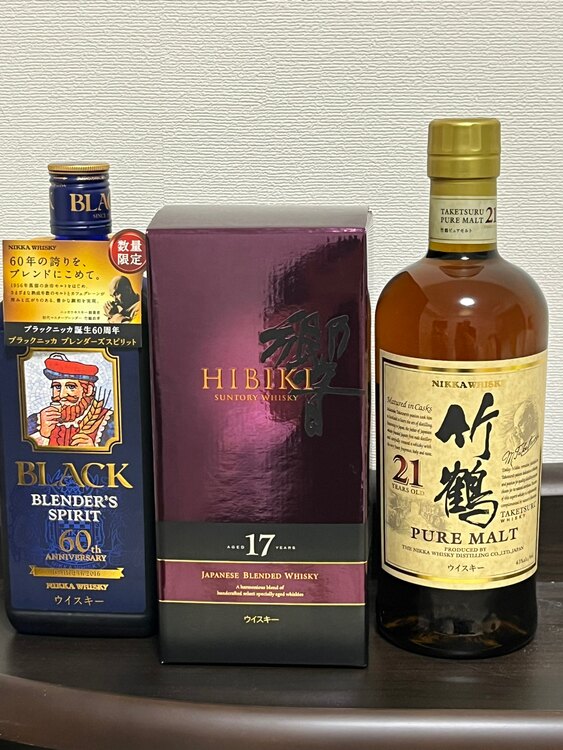ニッカブラックニッカブレンダーズスピリット（お酒）の商品画像 - 査定依頼日：2025年4月23日 - 最高査定価格：106,000円
