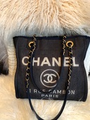 CHANELドーヴィル（ブランドバッグ）の商品画像 - 査定依頼日：2025年11月16日 - 最高査定価格：180,000円