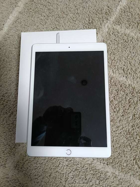 第８世代128MB（PC・タブレット）の商品画像 - 査定依頼日：2025年3月30日 - 最高査定価格：2,300円