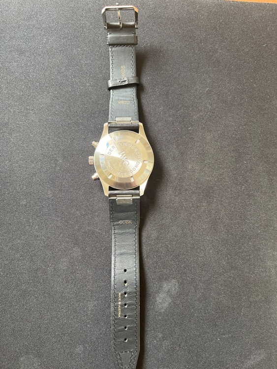 IWC パイロットウォッチ（高級時計）の商品画像 - 査定依頼日：2026年8月18日 - 最高査定価格：420,000円
