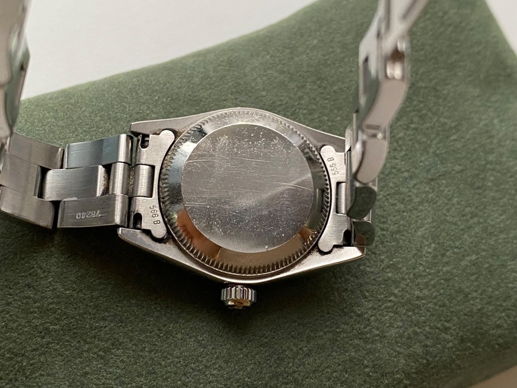 ロレックス パーペチュアル （高級時計）の商品画像 - 査定依頼日：2025年10月17日 - 最高査定価格：430,000円