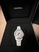 J12 クチュール 33ｍｍ（高級時計）の商品画像 - 査定依頼日：2026年1月8日 - 最高査定価格：800,000円