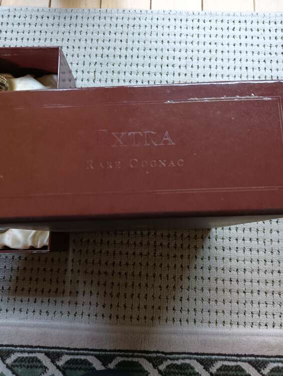 ヘネシー （お酒）の商品画像 - 査定依頼日：2025年3月9日 - 最高査定価格：45,000円