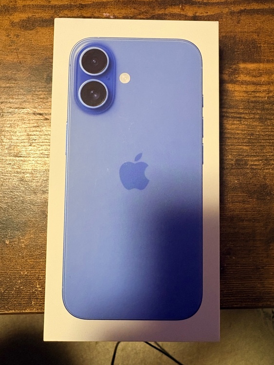 iPhone16（スマホ）の商品画像 - 査定依頼日：2026年7月12日 - 最高査定価格：100,000円