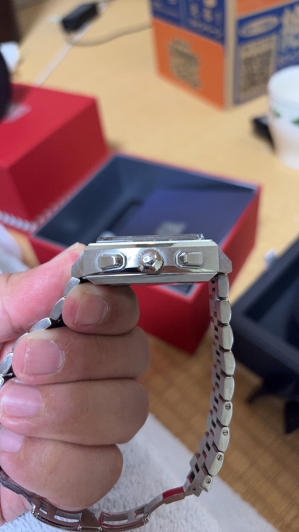 CBL２１１８.FC6518（高級時計）の商品画像 - 査定依頼日：2025年10月28日 - 最高査定価格：1,000,000円