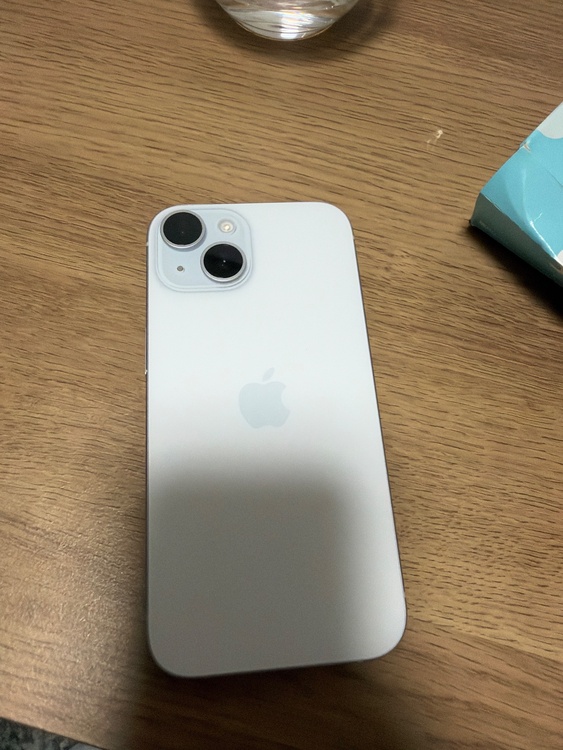 iPhone iPhone 15 128GB SIMフリー（スマホ）の商品画像 - 査定依頼日：2026年10月5日 - 最高査定価格：64,000円