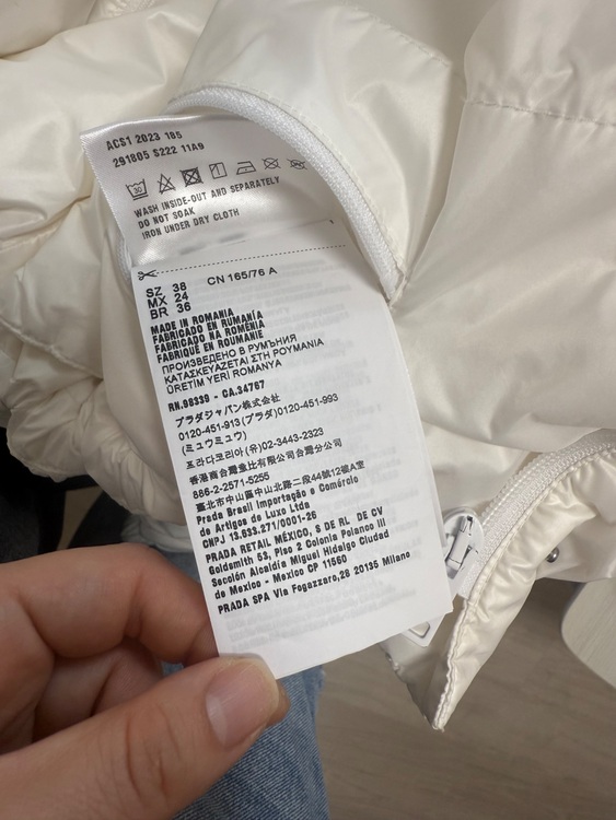 コンバーチブルジャケット（古着・ファッション）の商品画像 - 査定依頼日：2025年6月30日 - 最高査定価格：100,000円