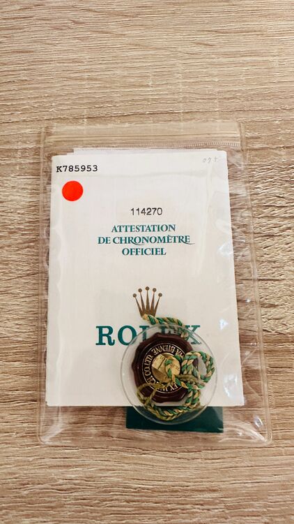 ロレックス エクスプローラー 11427（高級時計）の商品画像 - 査定依頼日：2025年10月18日 - 最高査定価格：930,000円