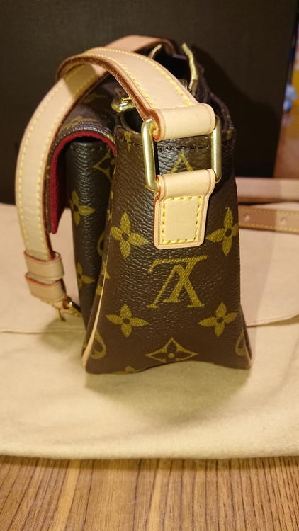 ビバシティPM（ブランドバッグ）の商品画像 - 査定依頼日：2022年5月18日 - 最高査定価格：88,000円