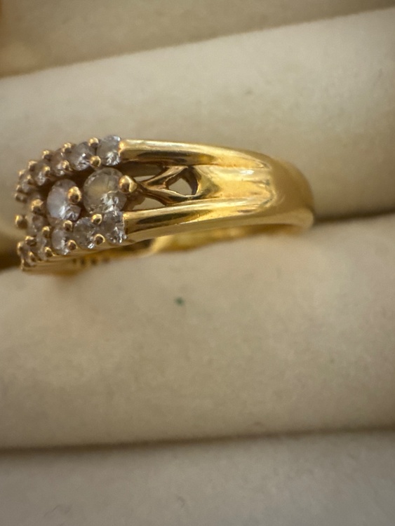 リング（宝石）の商品画像 - 査定依頼日：2025年12月9日 - 最高査定価格：200,000円