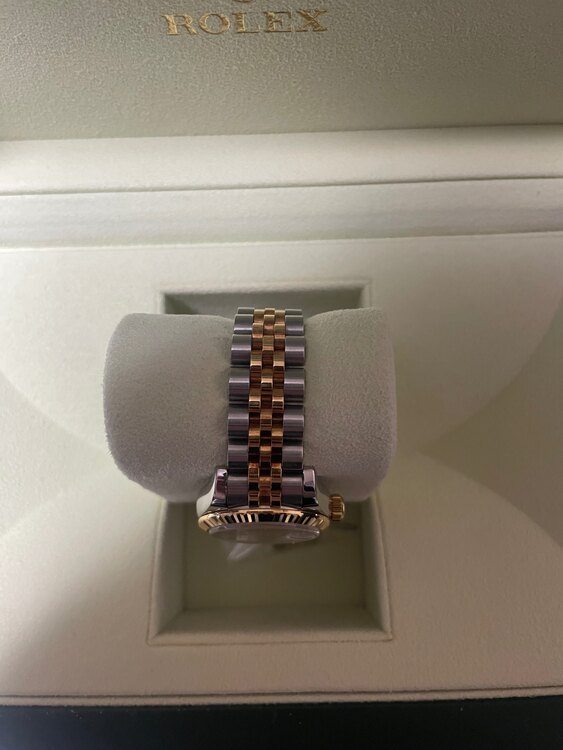 ロレックス デイトジャスト 179173NGr（高級時計）の商品画像 - 査定依頼日：2025年5月19日 - 最高査定価格：1,480,000円