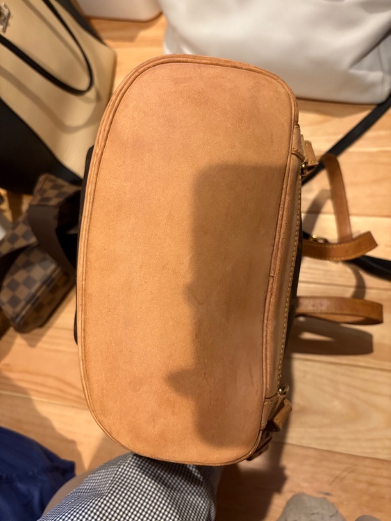 モンスリ（ブランドバッグ）の商品画像 - 査定依頼日：2026年3月24日 - 最高査定価格：100,000円