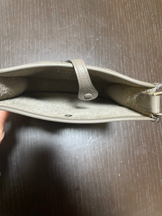 エルメス エブリン （ブランドバッグ）の商品画像 - 査定依頼日：2025年4月12日 - 最高査定価格：30,000円