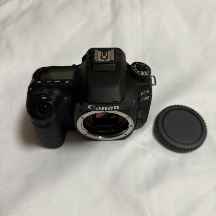 EOS80D（カメラ）の商品画像 - 査定依頼日：2026年1月28日 - 最高査定価格：54,000円