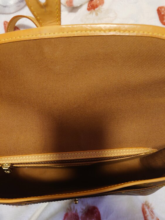 ルイヴィトン　ジベシエール　モノグラムPM（ブランドバッグ）の商品画像 - 査定依頼日：2026年1月12日 - 最高査定価格：85,000円