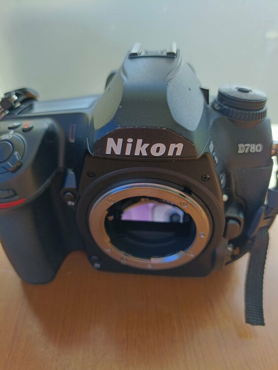 D780（カメラ）の商品画像 - 査定依頼日：2026年8月17日 - 最高査定価格：85,000円