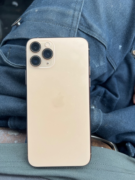 iPhone iPhone11 Pro 256GB SIMフリー（スマホ）の商品画像 - 査定依頼日：2026年9月3日 - 最高査定価格：21,500円