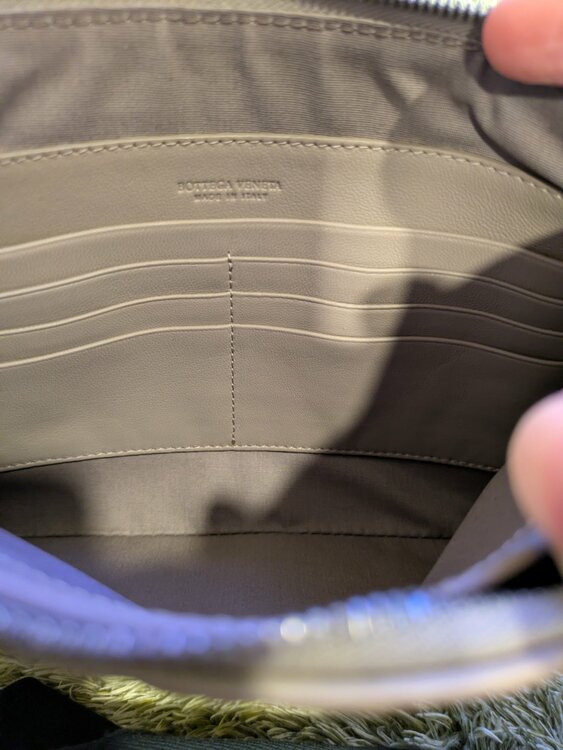 ボッテガ・ヴェネタ  （ブランドバッグ）の商品画像 - 査定依頼日：2026年1月5日 - 最高査定価格：50,000円