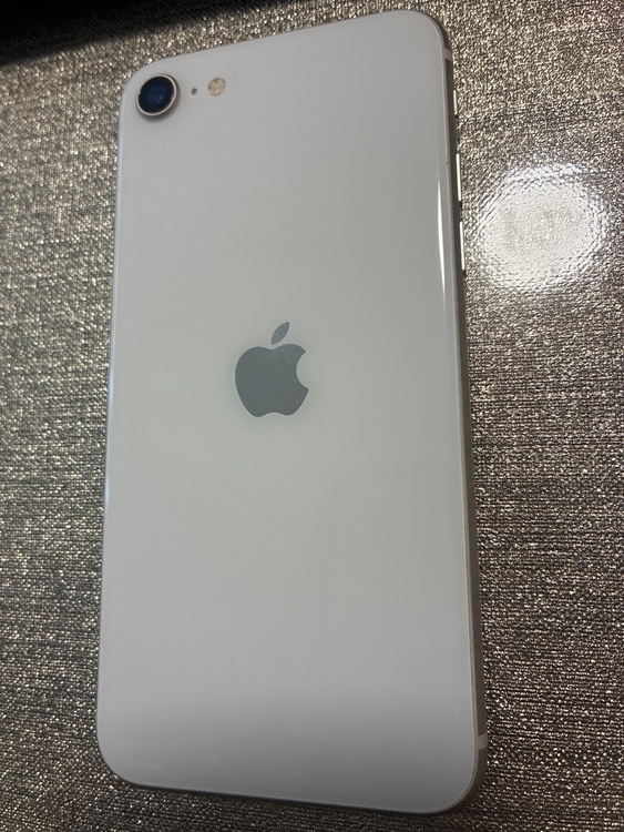 iPhone iPhone SE (第 3 世代) 64GB SIMフリー（スマホ）の商品画像 - 査定依頼日：2026年7月29日 - 最高査定価格：14,000円