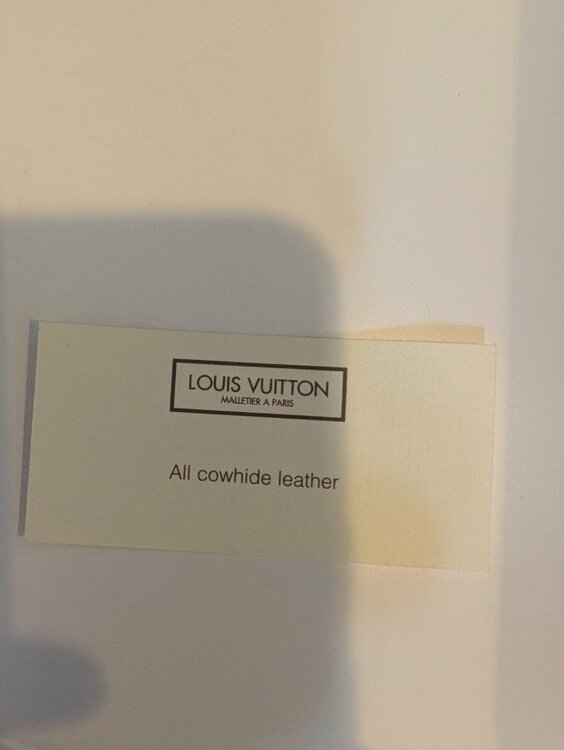 ルイヴィトン エピ （ブランドバッグ）の商品画像 - 査定依頼日：2026年3月23日 - 最高査定価格：15,000円