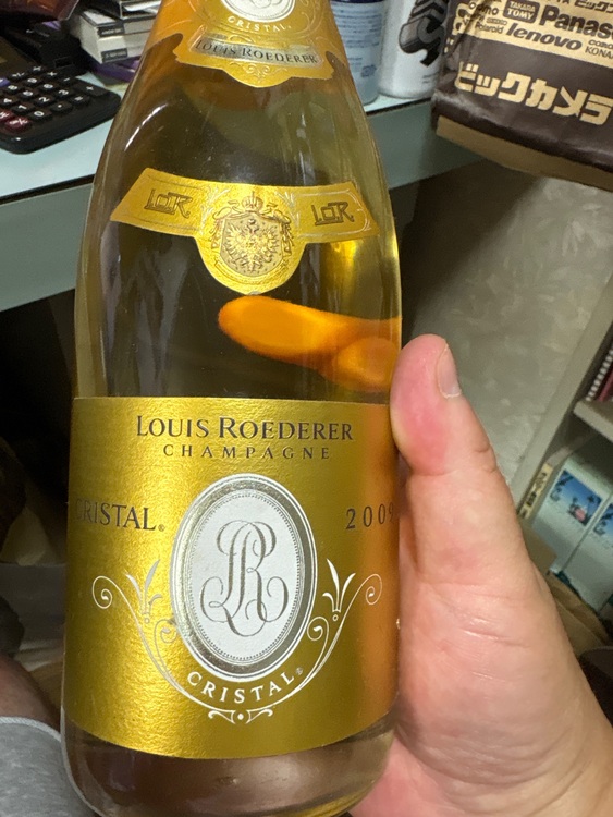 シャンパン ルイ・ロデレール （お酒）の商品画像 - 査定依頼日：2025年8月25日 - 最高査定価格：34,000円