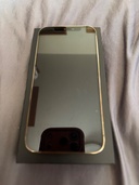 iPhone（スマホ）の商品画像 - 査定依頼日：2026年3月15日 - 最高査定価格：32,000円