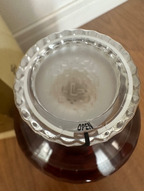 響17年ゴールドラベル（お酒）の商品画像 - 査定依頼日：2025年8月9日 - 最高査定価格：55,000円