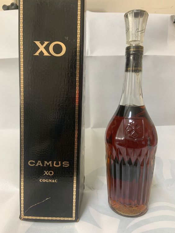 camus XO（お酒）の商品画像 - 査定依頼日：2022年6月29日 - 最高査定価格：4,000円