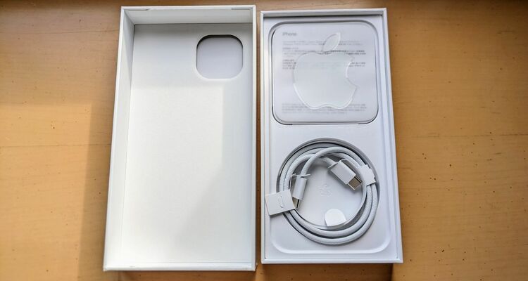 iPhone15plus.pink（スマホ）の商品画像 - 査定依頼日：2025年8月14日 - 最高査定価格：100,000円