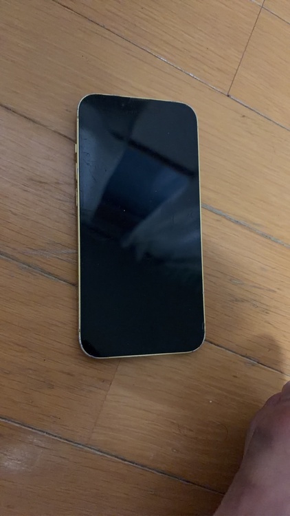 iPhone iPhone 14 128GB SIMフリー（スマホ）の商品画像 - 査定依頼日：2026年6月9日 - 最高査定価格：21,000円