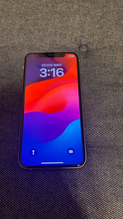 iPhoneXS 64G（スマホ）の商品画像 - 査定依頼日：2026年5月22日 - 最高査定価格：15,000円