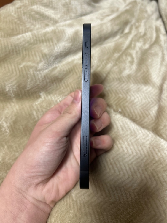 iPhone 12 64GB docomo（スマホ）の商品画像 - 査定依頼日：2026年2月4日 - 最高査定価格：20,000円