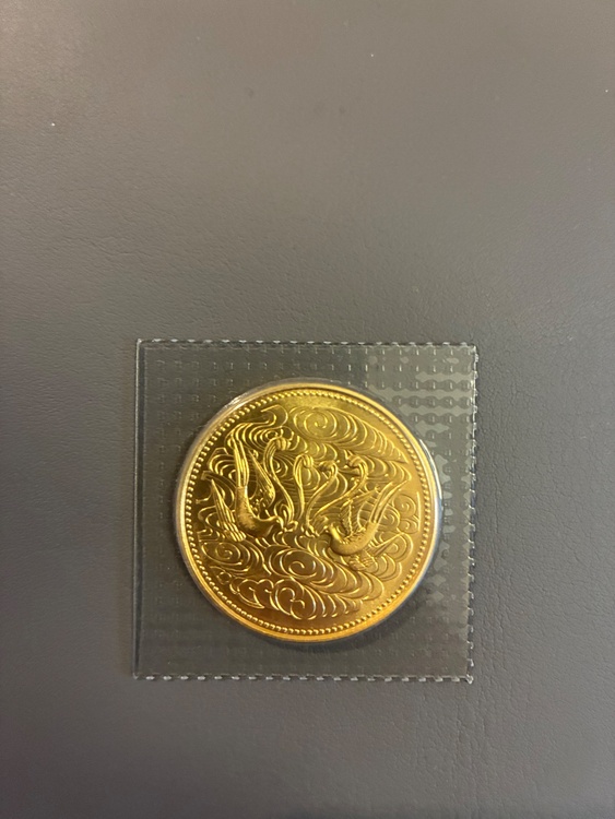 昭和天皇即位60年記念金貨（金・貴金属）の商品画像 - 査定依頼日：2026年8月31日 - 最高査定価格：100,000円