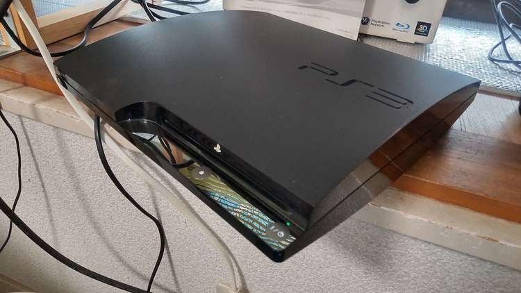 CHCH-2500A（ゲーム機本体・ゲームソフト）の商品画像 - 査定依頼日：2023年10月15日 - 最高査定価格：6,000円