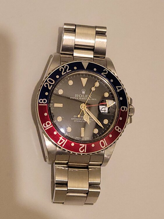 ロレックス GMTマスター Ref.16750（高級時計）の商品画像 - 査定依頼日：2026年3月14日 - 最高査定価格：1,900,000円