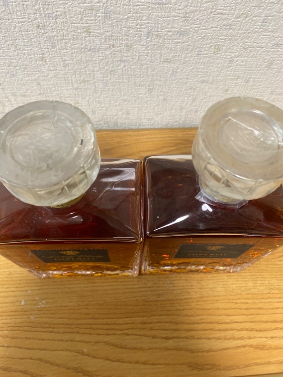 サントリーウイスキー インペリアル　600ml 43% 2本（お酒）の商品画像 - 査定依頼日：2026年1月7日 - 最高査定価格：95,500円
