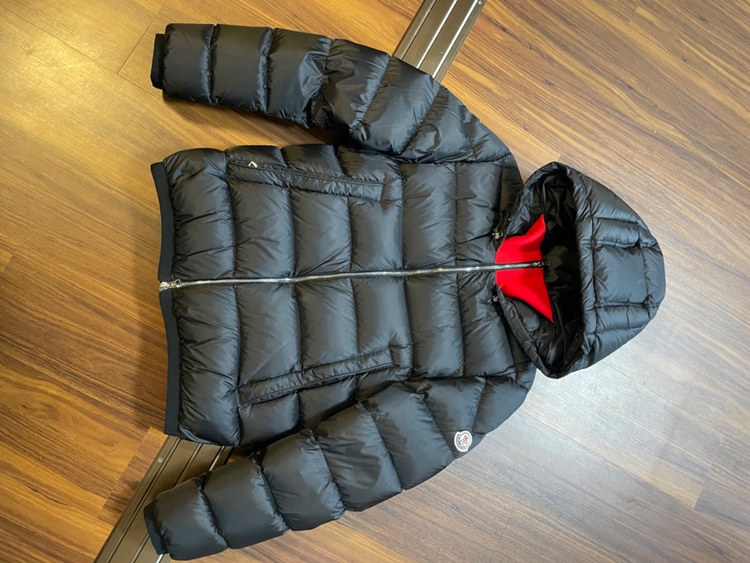 クラマート（古着・ファッション）の商品画像 - 査定依頼日：2025年12月13日 - 最高査定価格：32,000円