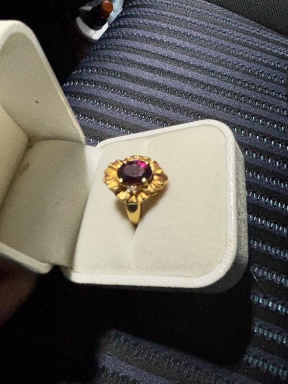 不明（金・貴金属）の商品画像 - 査定依頼日：2026年3月23日 - 最高査定価格：200,000円