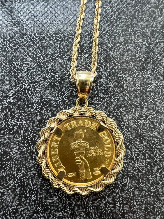 LIBERTY TRADE GOLD コインネックレス　24Kと14K（金・貴金属）の商品画像 - 査定依頼日：2024年3月25日 - 最高査定価格：50,000円