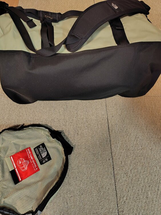 ノースフェイス ダッフルバックS（その他のスポーツ用品）の商品画像 - 査定依頼日：2026年1月5日 - 最高査定価格：3,000円