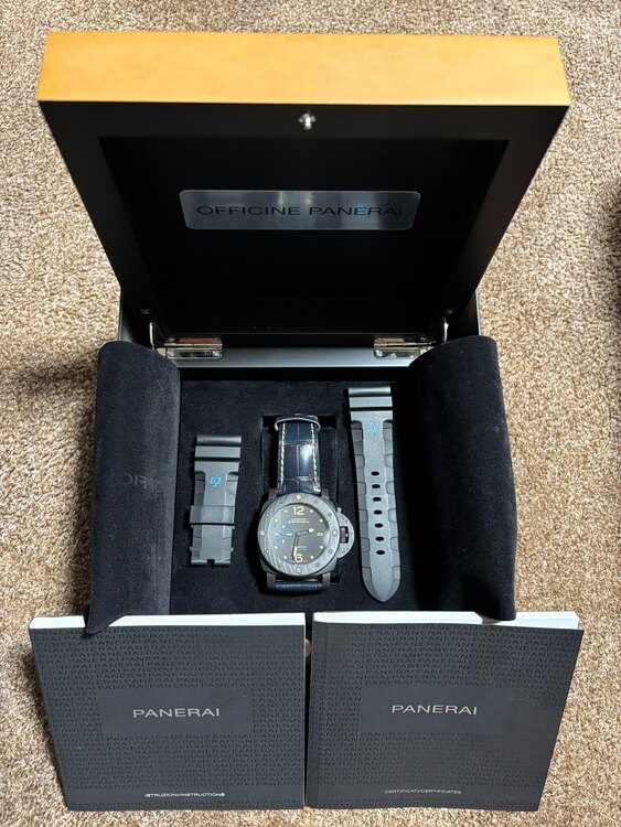 パネライ サブマーシブル pa（高級時計）の商品画像 - 査定依頼日：2025年4月6日 - 最高査定価格：900,000円