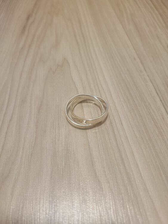 ティファニー1837インターロッキングサークルリングシルバー（金・貴金属）の商品画像 - 査定依頼日：2025年11月3日 - 最高査定価格：13,000円