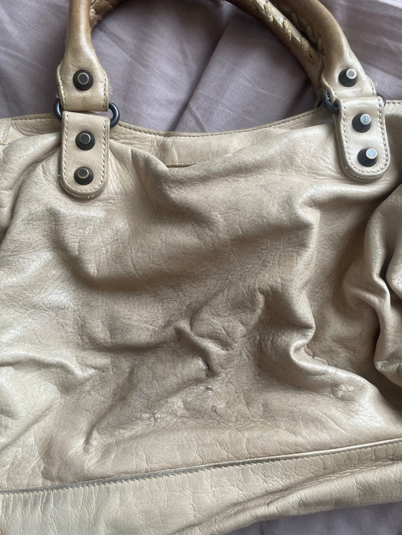 シティバッグ（ブランドバッグ）の商品画像 - 査定依頼日：2026年3月12日 - 最高査定価格：55,000円