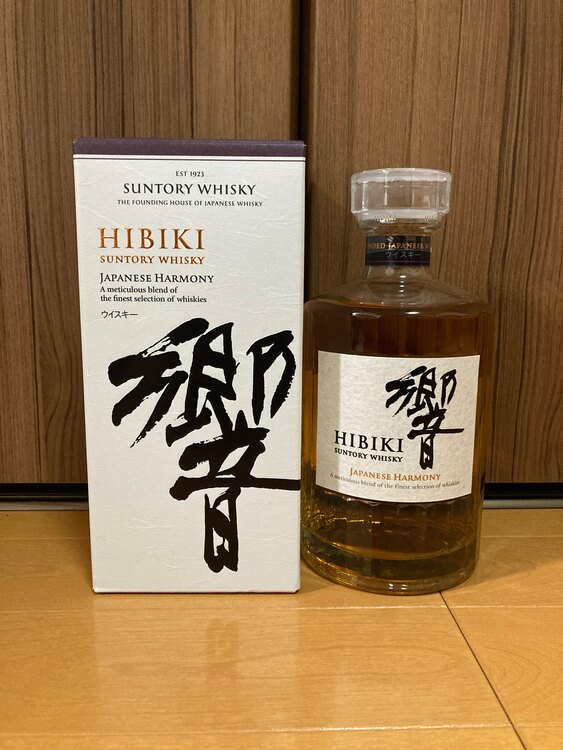 響ジャパニーズハーモニー　現行品（お酒）の商品画像 - 査定依頼日：2025年1月8日 - 最高査定価格：10,500円