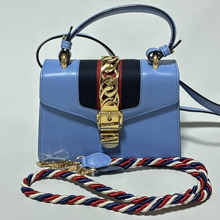 GUCCI グッチ シルヴィ ハンドバッグ ショルダー シェリー 2way（ブランドバッグ）の商品画像 - 査定依頼日：2025年5月22日 - 最高査定価格：83,000円