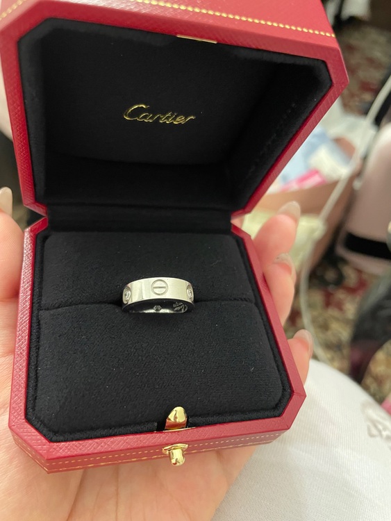 ラブリング　B4032500（金・貴金属）の商品画像 - 査定依頼日：2025年8月29日 - 最高査定価格：250,000円